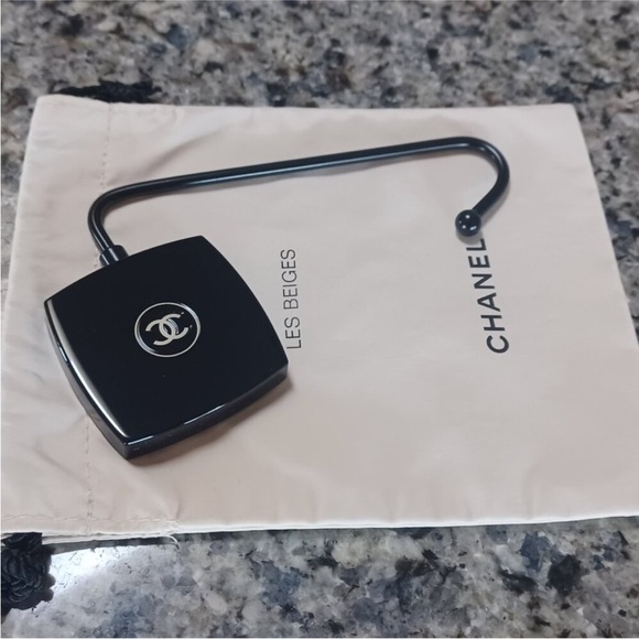 Bag Hanger Hook with CC logo - NWT - Picture 5 of 9